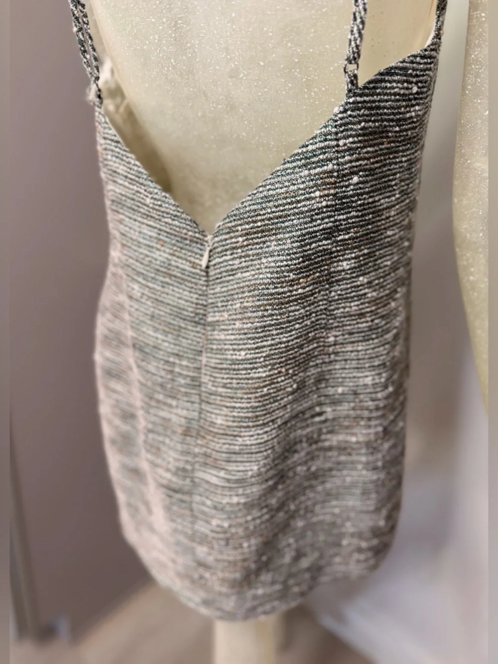 Lovers+Friends Ella Metallic Green Ruffle V-Neck Mini Dress. Size Large - Picture 8 of 11